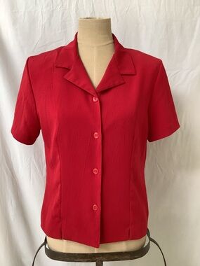 Briggs Blouse Shirt Top-Red-Crinkle Texture-Button Close-Short Sleeve-PS